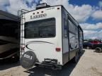 2016 Laredo Camper