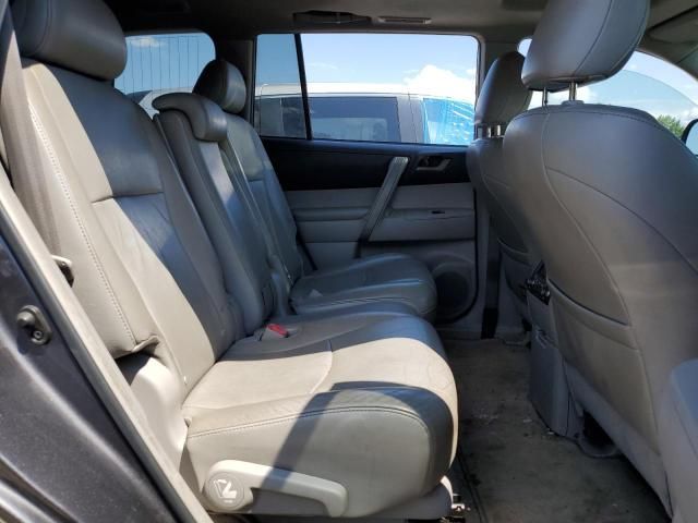 2010 Toyota Highlander SE