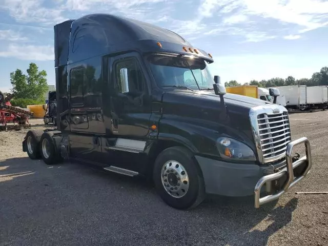 2017 Freightliner Cascadia 125