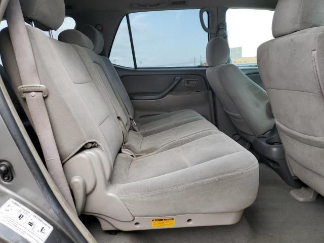 2005 Toyota Sequoia SR5