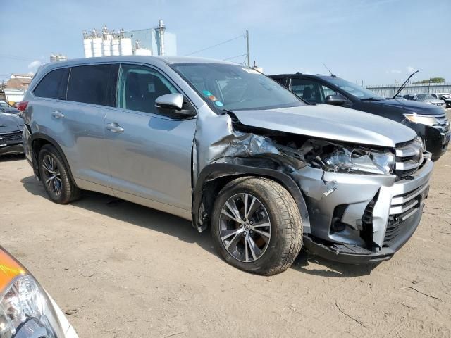 2018 Toyota Highlander LE