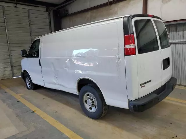 2017 Chevrolet Express G2500