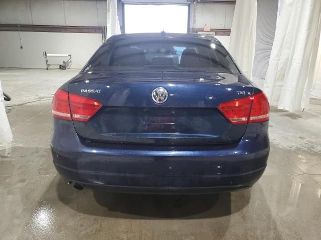 2015 Volkswagen Passat S