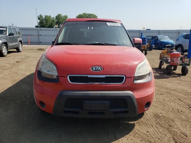 2011 KIA Soul +