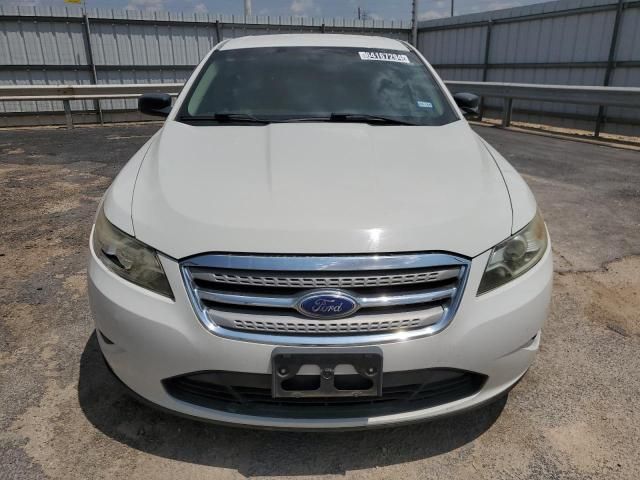 2012 Ford Taurus SE