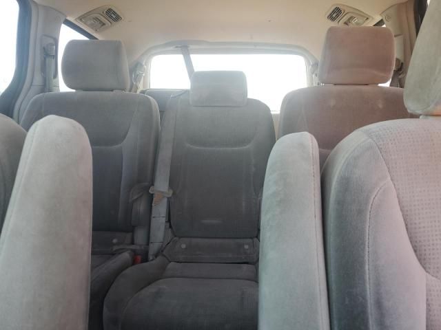 2005 Toyota Sienna CE