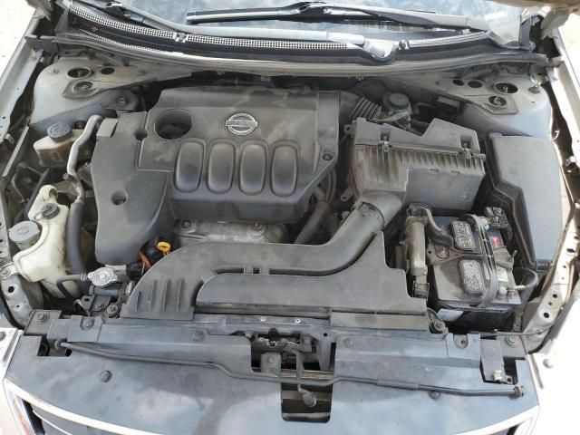 2010 Nissan Altima Base