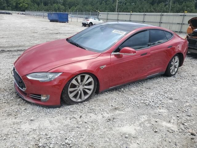 2015 Tesla Model S