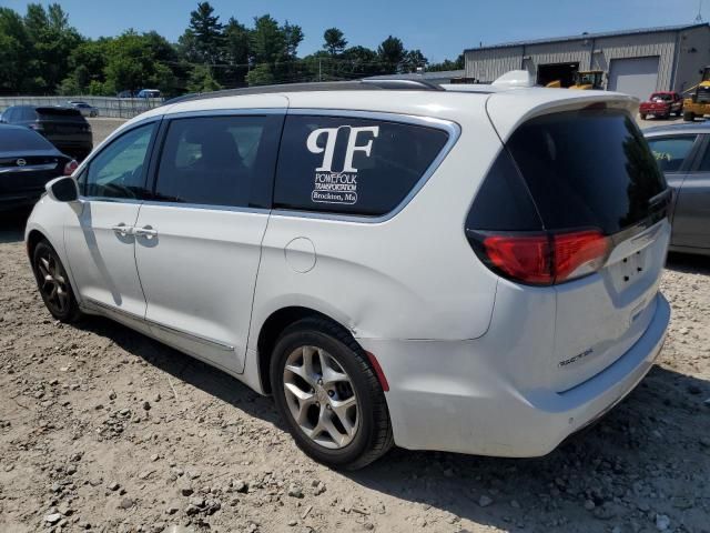 2017 Chrysler Pacifica Touring L