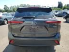 2022 Toyota Highlander Hybrid LE