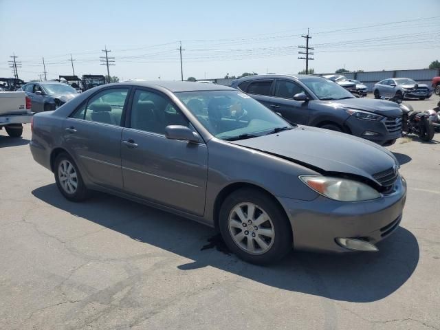 2004 Toyota Camry LE