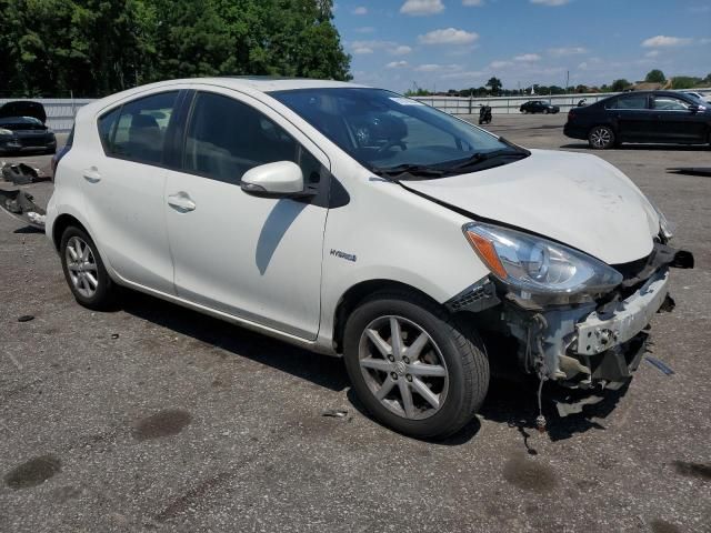 2016 Toyota Prius C