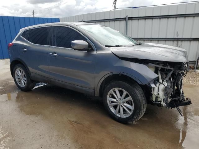 2017 Nissan Rogue Sport S