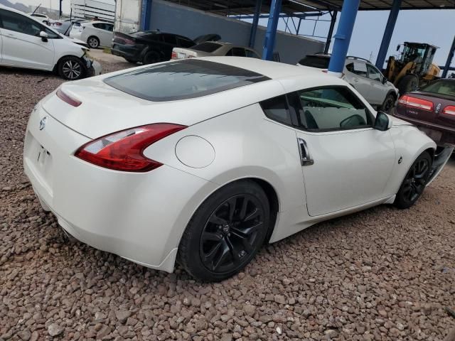 2017 Nissan 370Z Base