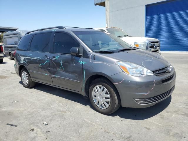 2005 Toyota Sienna CE