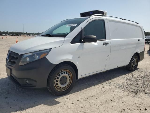 2016 Mercedes-Benz Metris