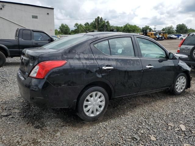 2012 Nissan Versa S