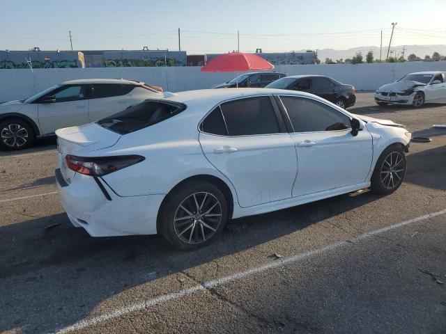 2021 Toyota Camry SE