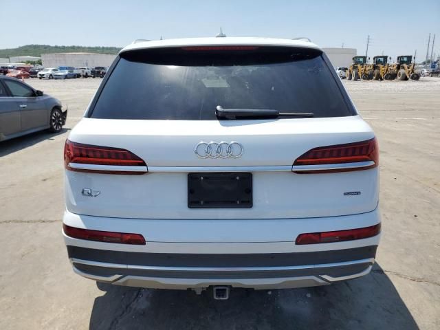 2021 Audi Q7 Premium Plus