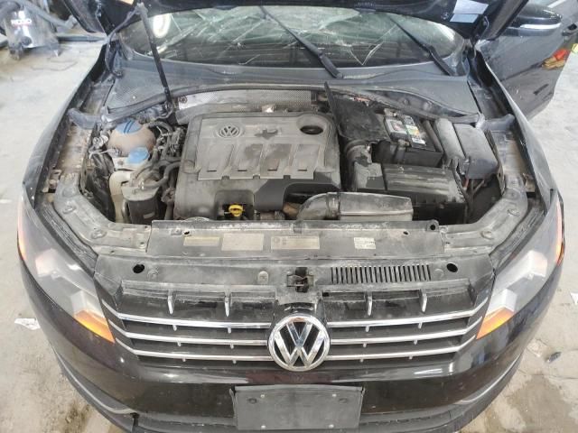 2014 Volkswagen Passat SE