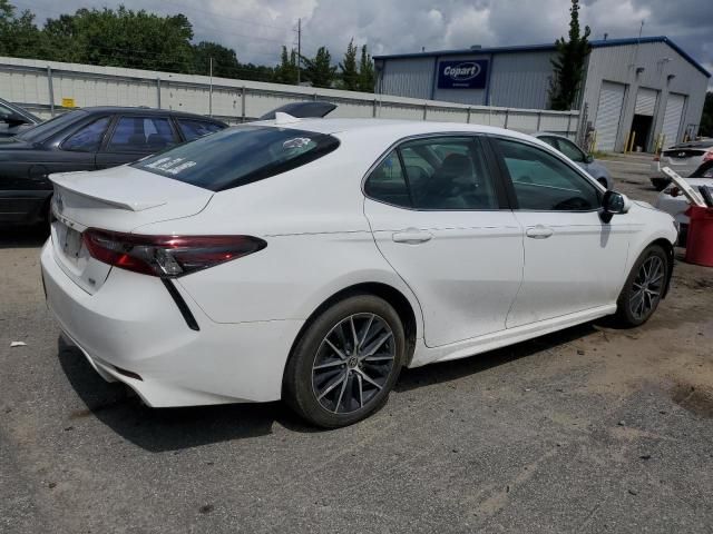 2021 Toyota Camry SE