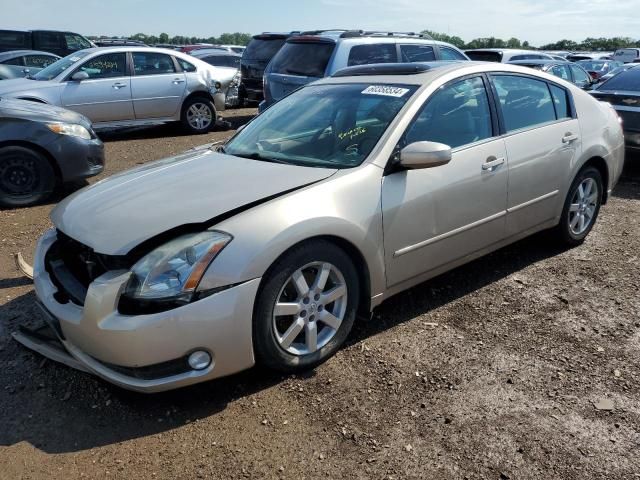 2004 Nissan Maxima SE