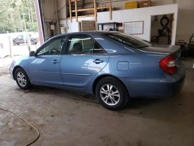 2004 Toyota Camry LE