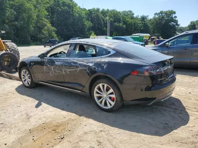 2014 Tesla Model S