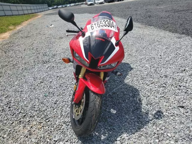 2024 Honda CBR600 RR