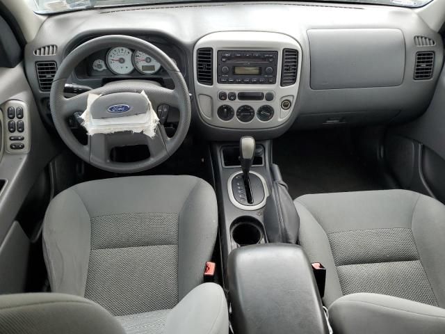 2005 Ford Escape XLT