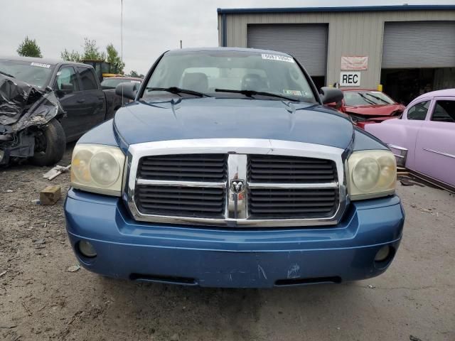 2005 Dodge Dakota Quad SLT