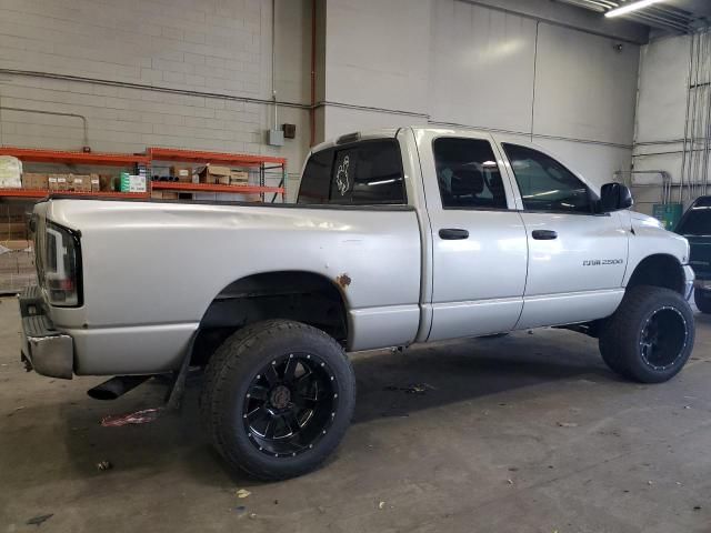 2005 Dodge RAM 2500 ST