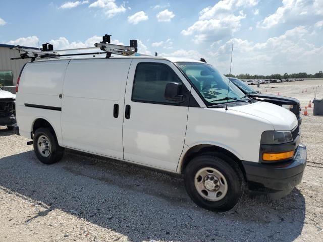 2020 Chevrolet Express G2500