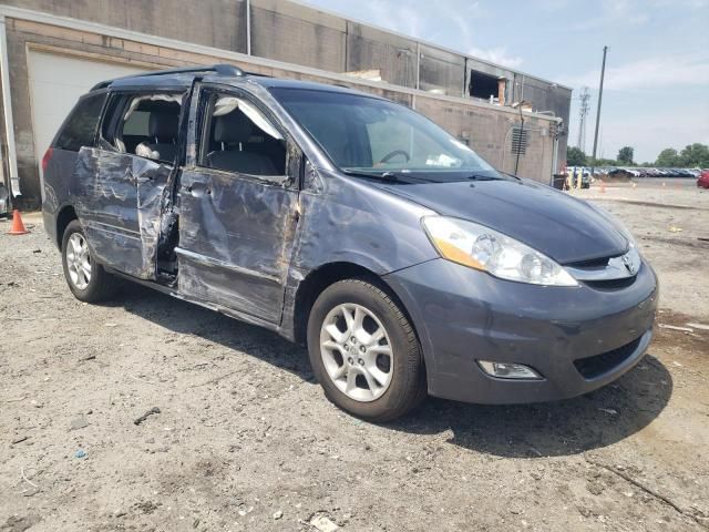 2006 Toyota Sienna XLE