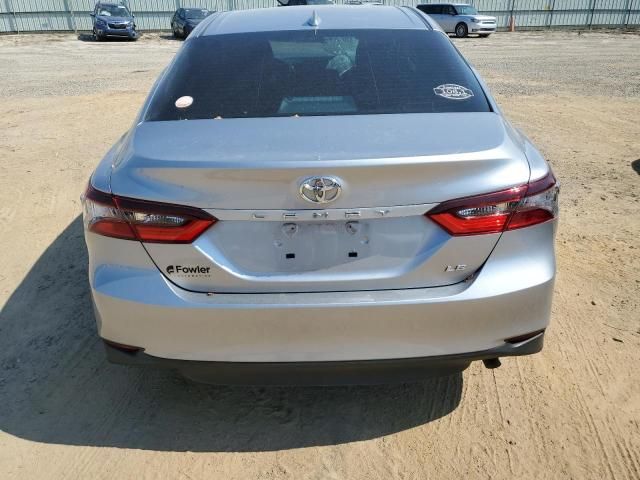 2022 Toyota Camry LE