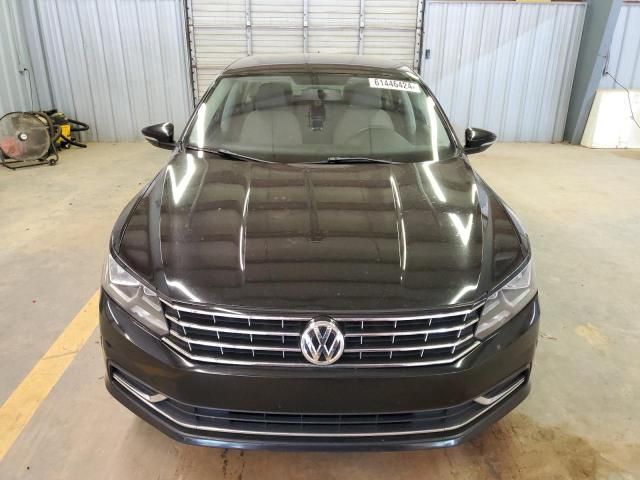 2016 Volkswagen Passat S