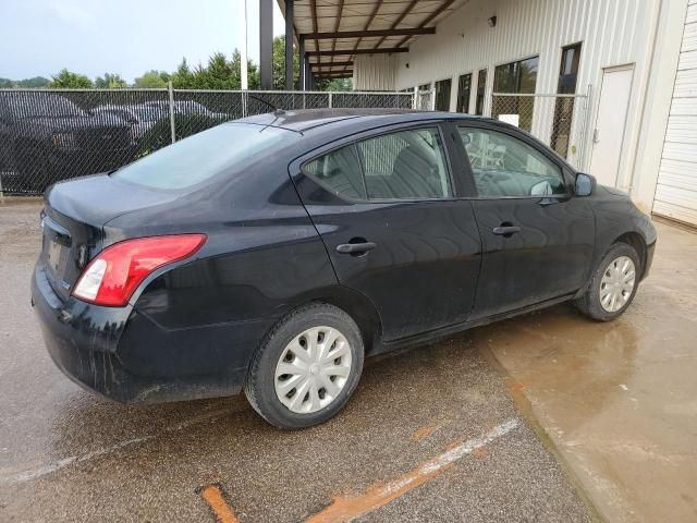 2012 Nissan Versa S