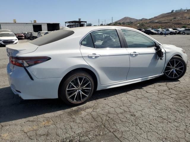 2024 Toyota Camry SE Night Shade