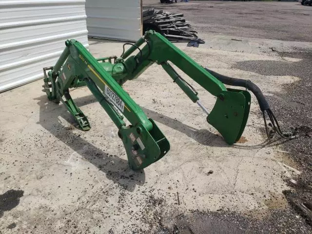 2022 John Deere 520M