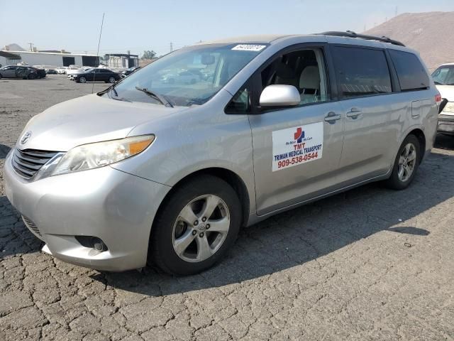 2012 Toyota Sienna LE