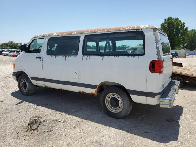 2000 Dodge RAM Wagon B2500