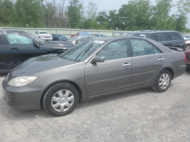 2004 Toyota Camry LE