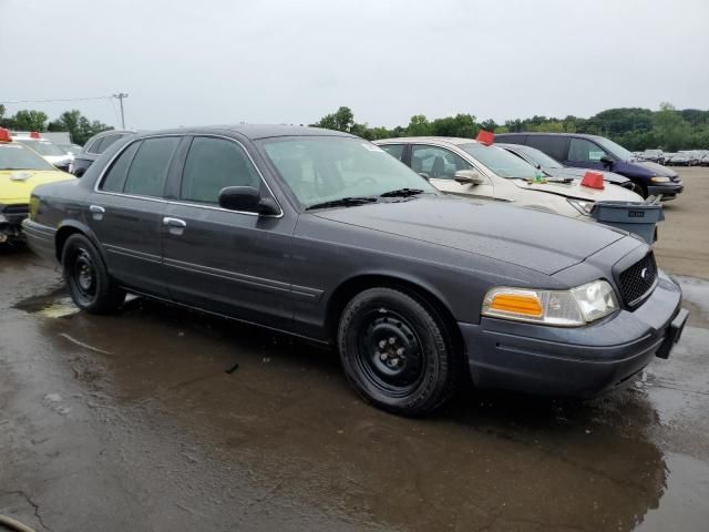 2004 Ford Crown Victoria LX