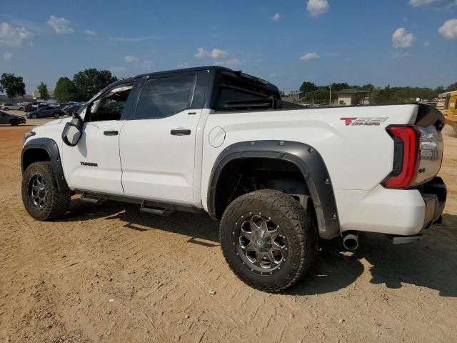 2023 Toyota Tundra Crewmax SR