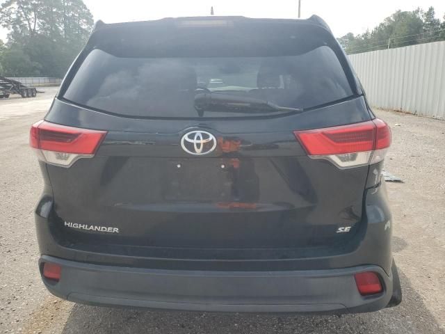 2018 Toyota Highlander SE