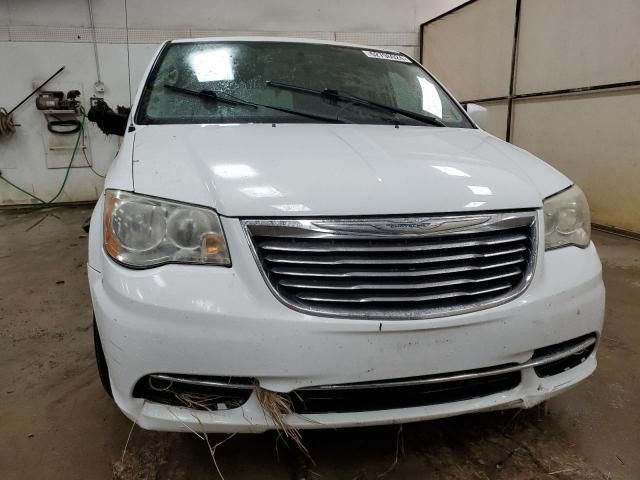 2013 Chrysler Town & Country Touring