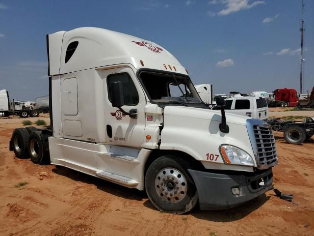 2015 Freightliner Cascadia 125