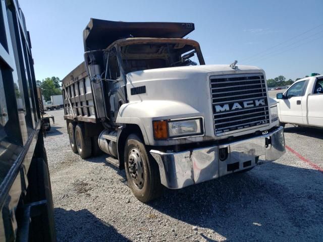 1993 Mack 600 CH600