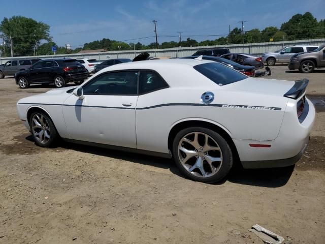 2015 Dodge Challenger SXT Plus