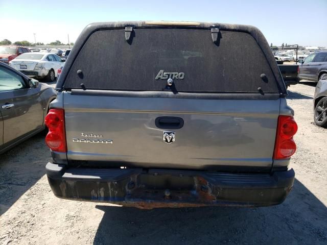 2008 Dodge Dakota Quattro